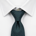 Luzzi Corbata - detalle nudo